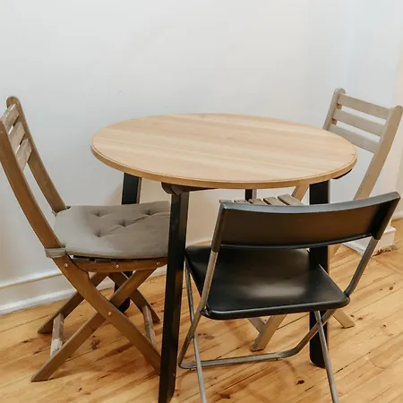 Aquilla's Family 104 By Mycelia Gasthof