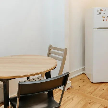 Aquilla's Family 104 By Mycelia Гостьовий будинок